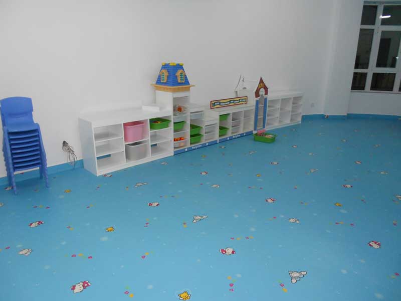 甘肅敦煌陽(yáng)光劍橋幼兒園地板 甘肅敦煌陽(yáng)光劍橋幼兒園地板