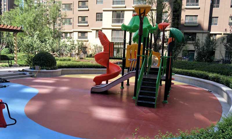 兒童地膠的優(yōu)良特性以及改良后適用戶(hù)外活動(dòng)