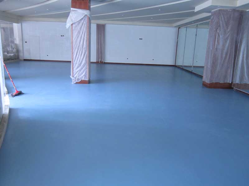 海南省國(guó)信龍沐灣投資控股有限公司健身房地板