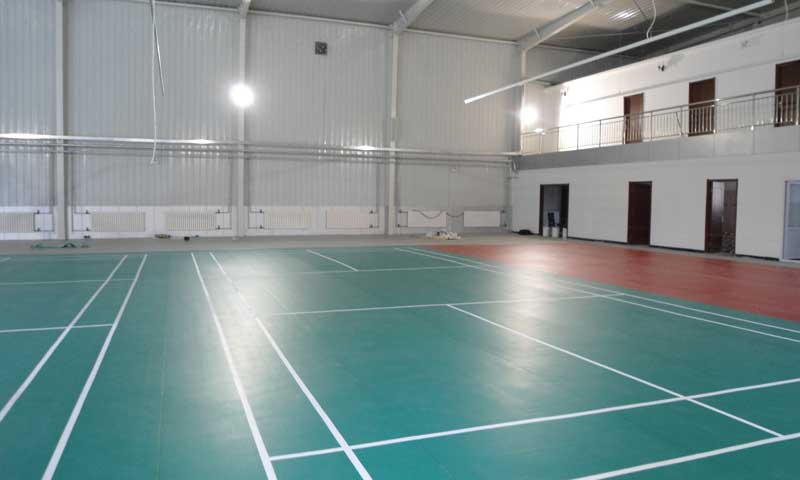 運(yùn)動地板生產(chǎn)廠家 羽毛球館地板是什么材料好